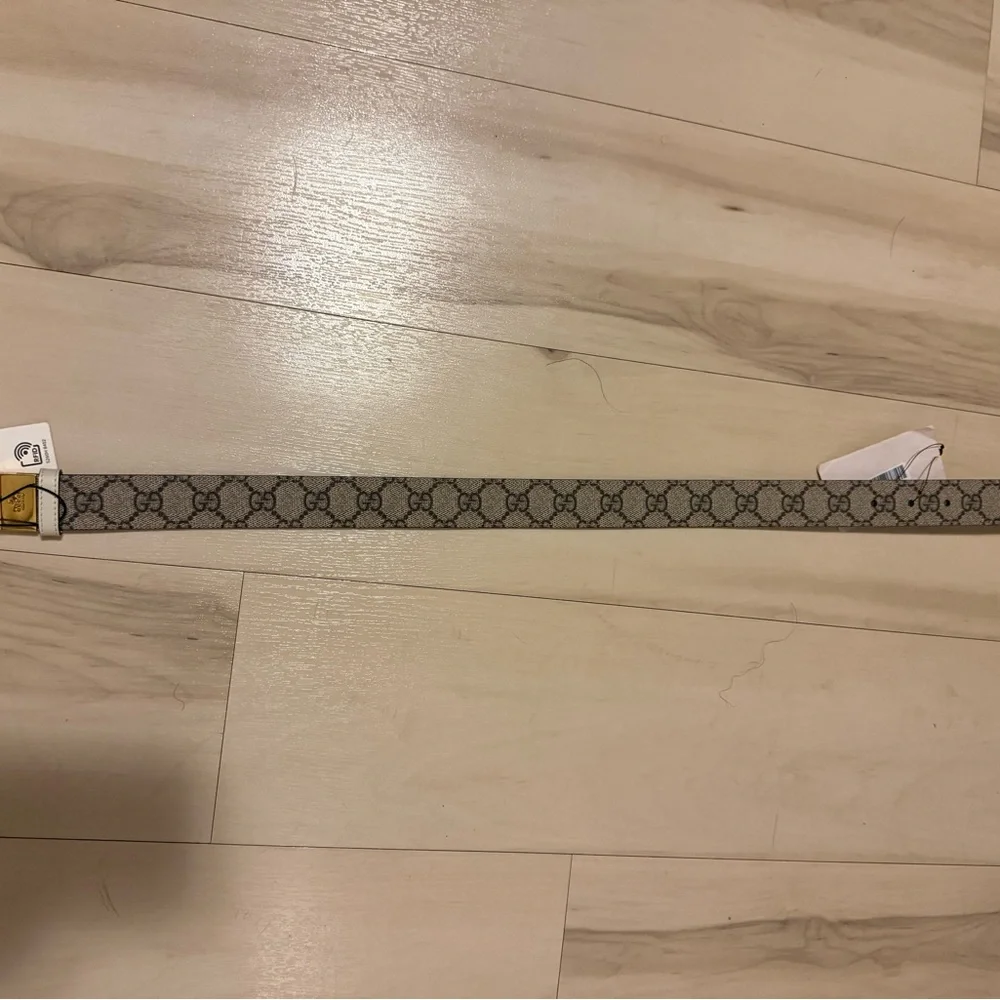 Gucci reversible Gold and Gray kids Belt